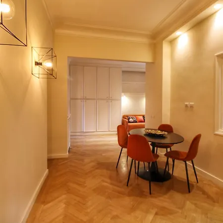Domus Mazzini * Rom
