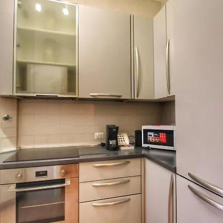 Domus Mazzini Apartment